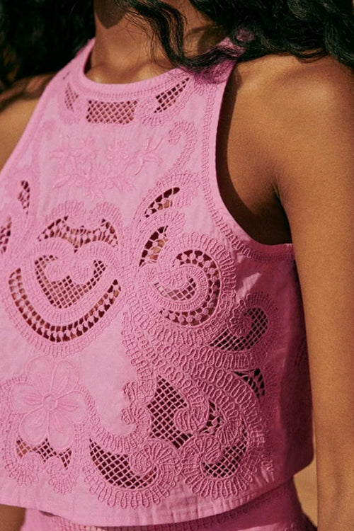 Rebadress Sleeveless Hollow Out Lace Crop Top